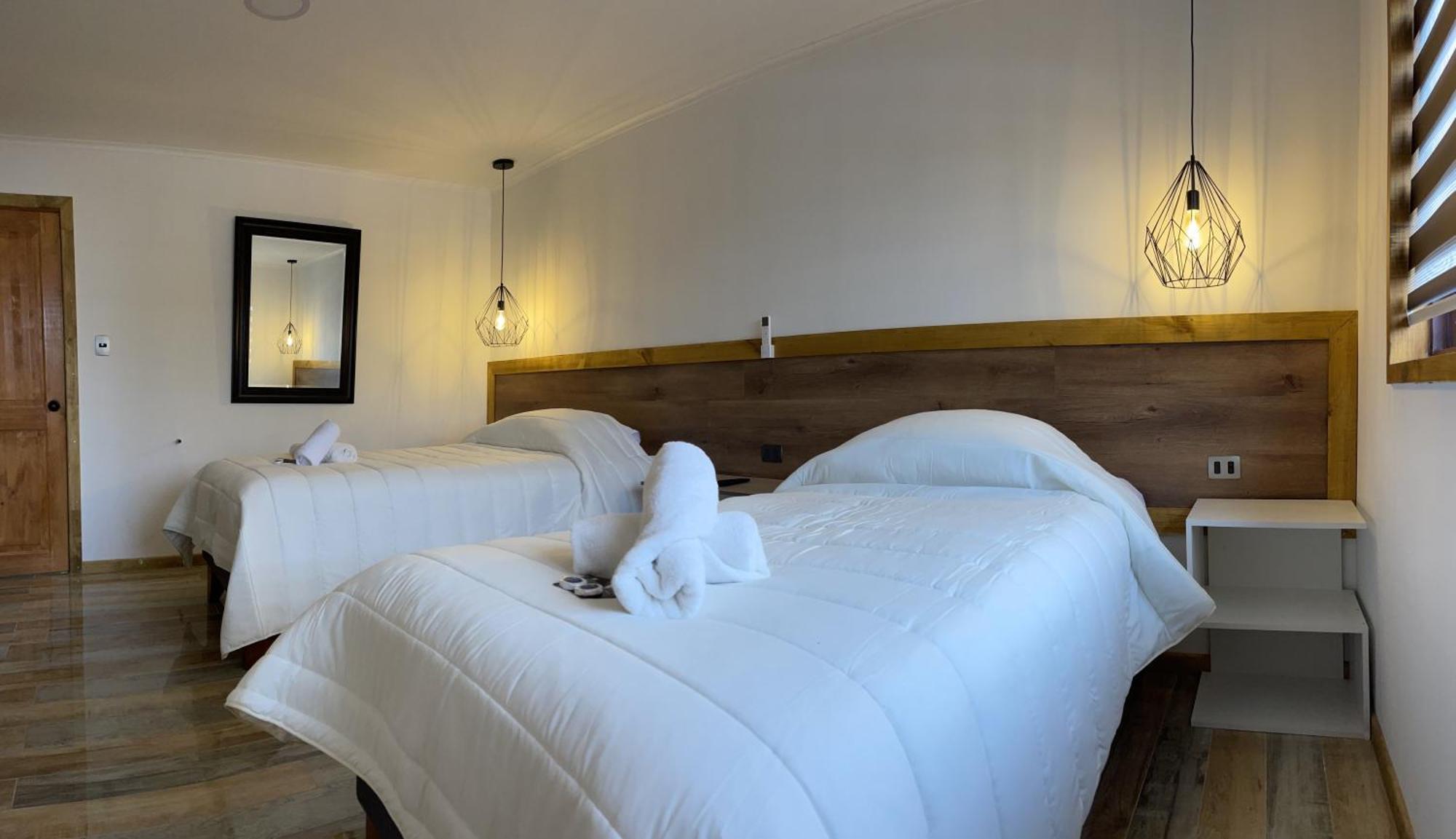 Residencial Victoria Said Hotel Линарес Екстериор снимка