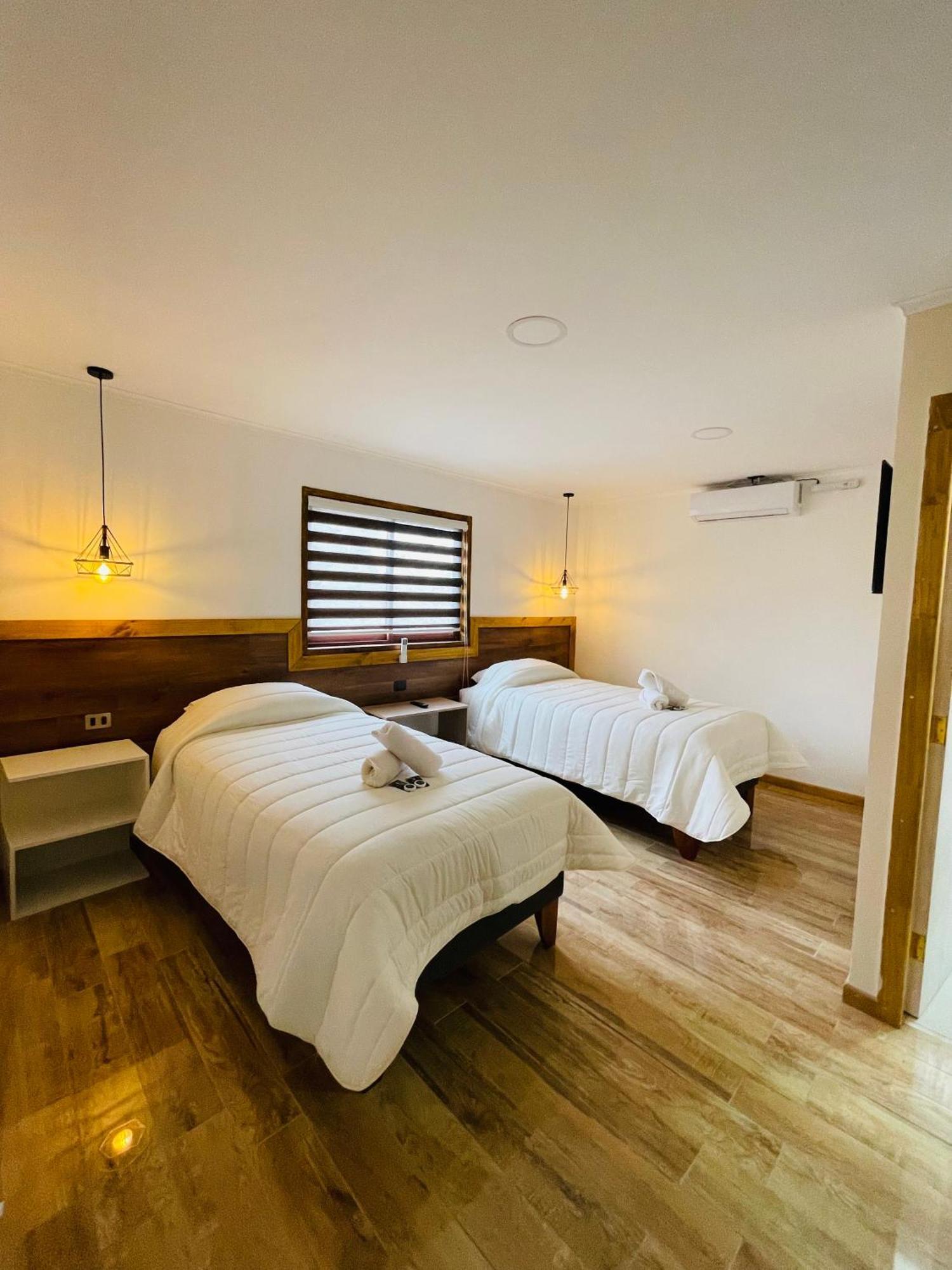 Residencial Victoria Said Hotel Линарес Екстериор снимка