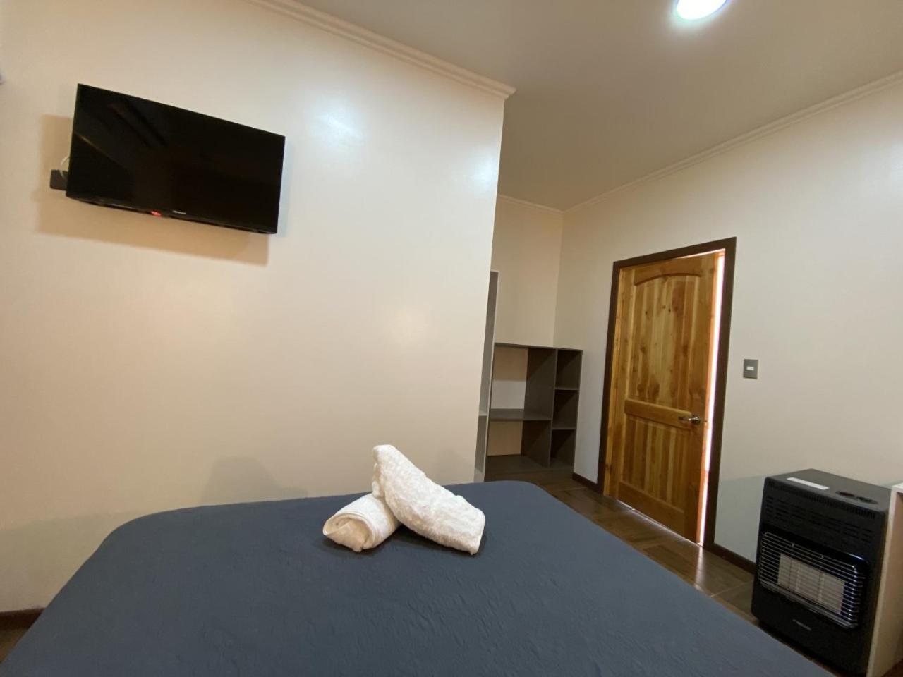 Residencial Victoria Said Hotel Линарес Екстериор снимка