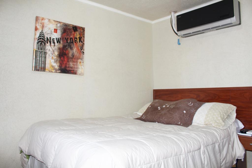 Residencial Victoria Said Hotel Линарес Екстериор снимка