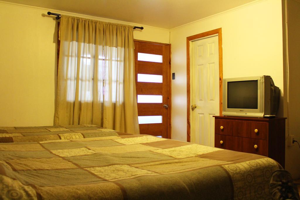 Residencial Victoria Said Hotel Линарес Екстериор снимка